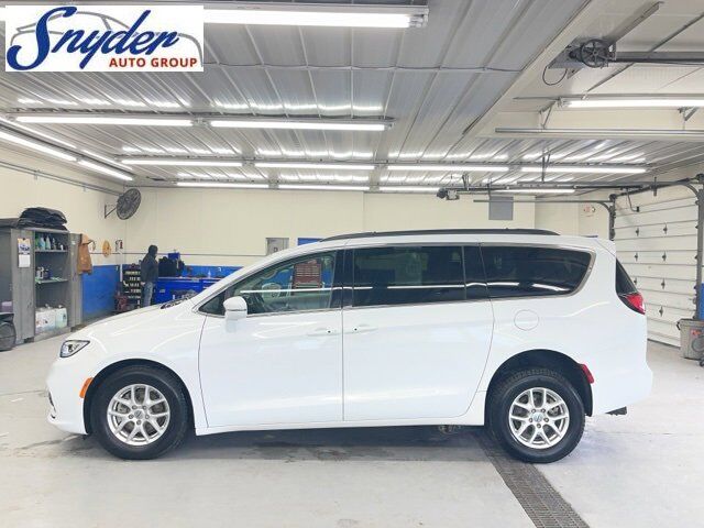 2022 CHRYSLER Pacifica
