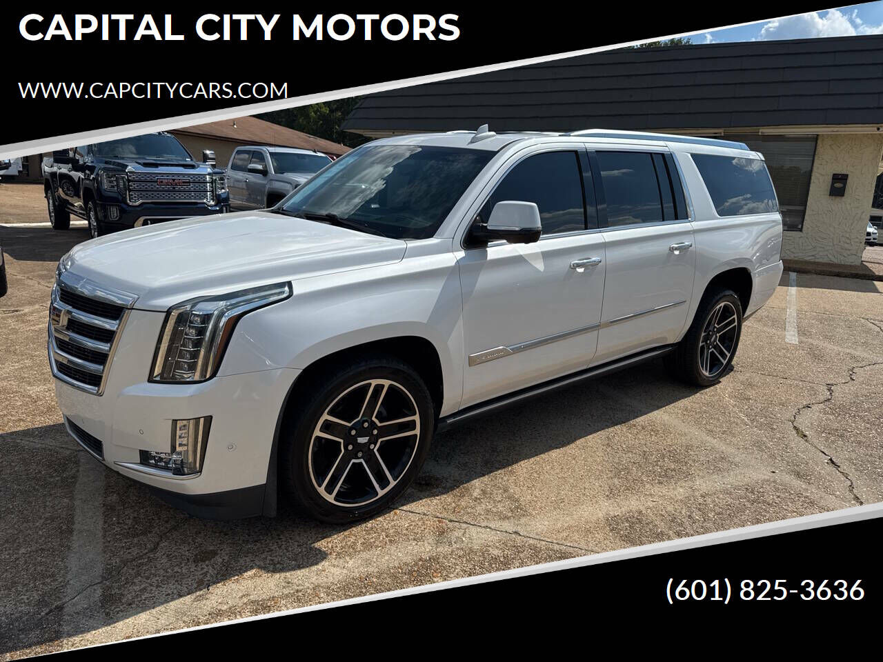 2018 CADILLAC Escalade ESV
