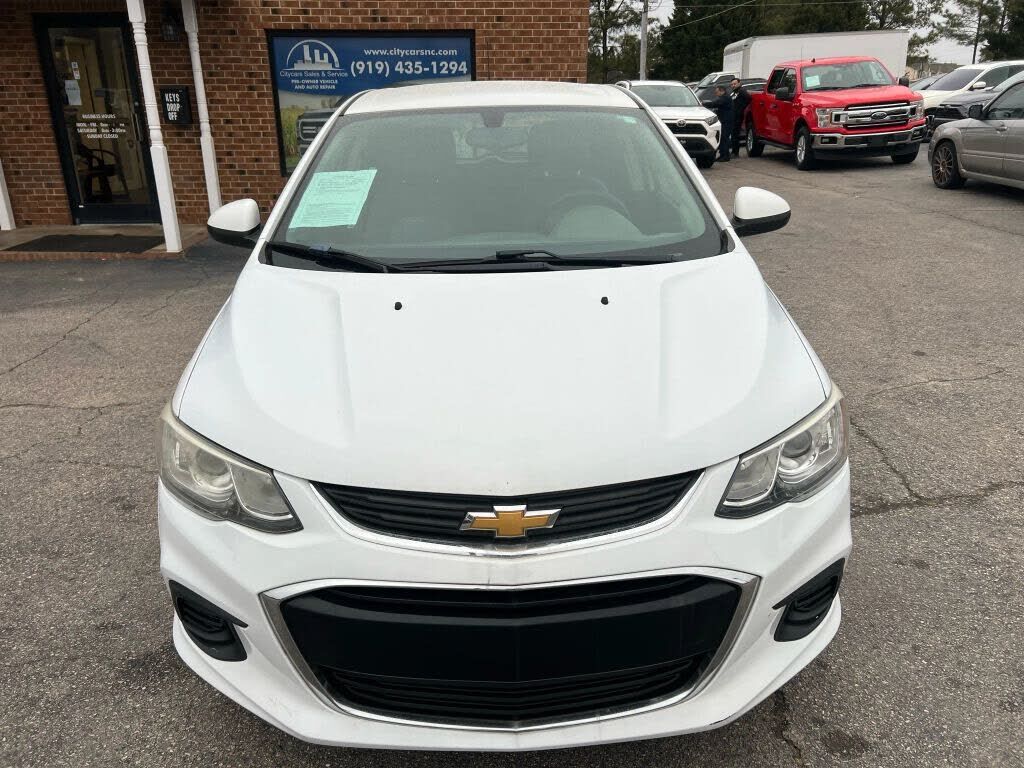 2017 CHEVROLET Sonic