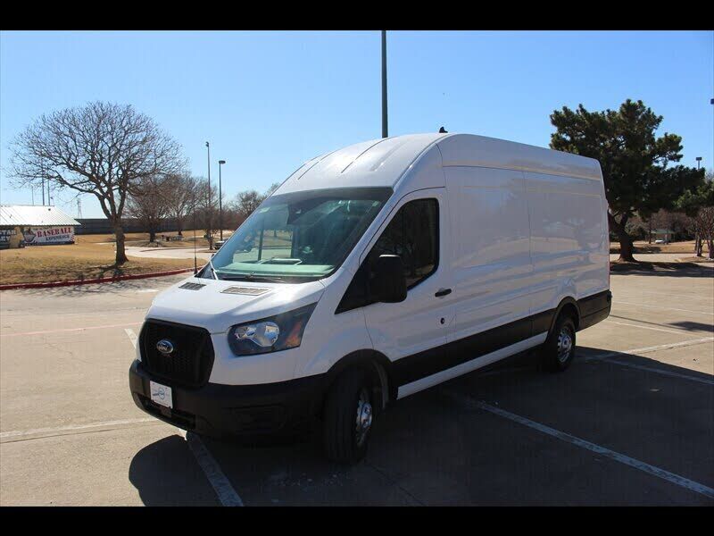 2024 FORD Transit