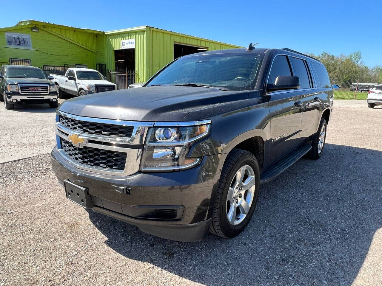 2015 CHEVROLET Suburban