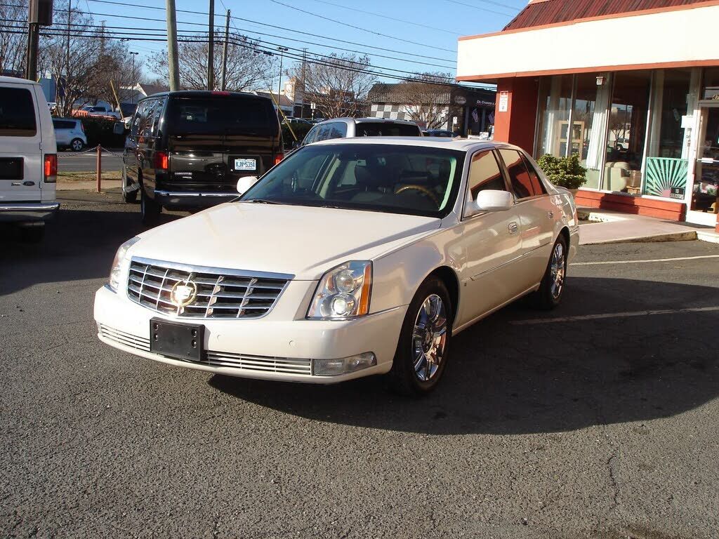 Cadillac DTS