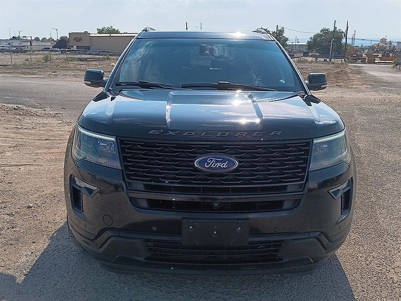 2018 FORD Explorer