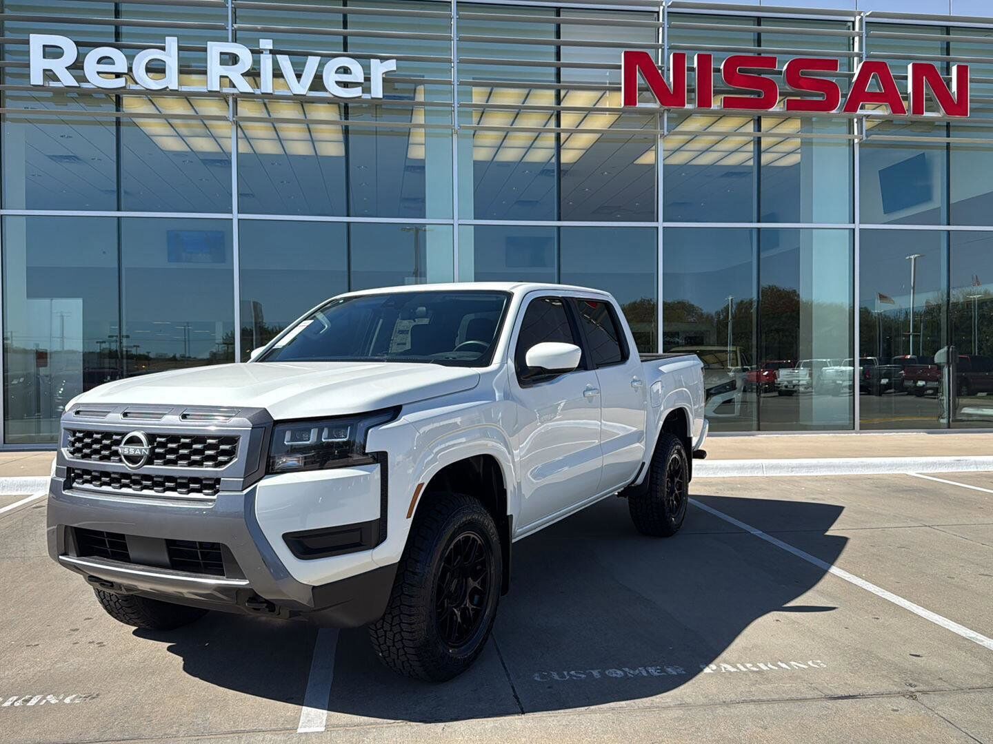 2026 NISSAN Frontier