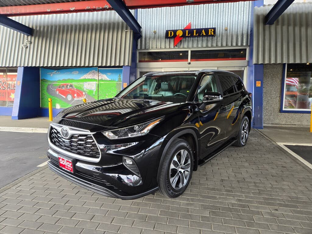 2023 TOYOTA Highlander