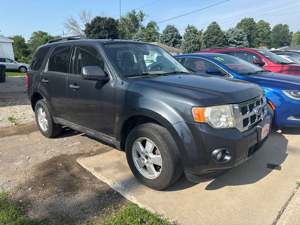 2009 FORD Escape