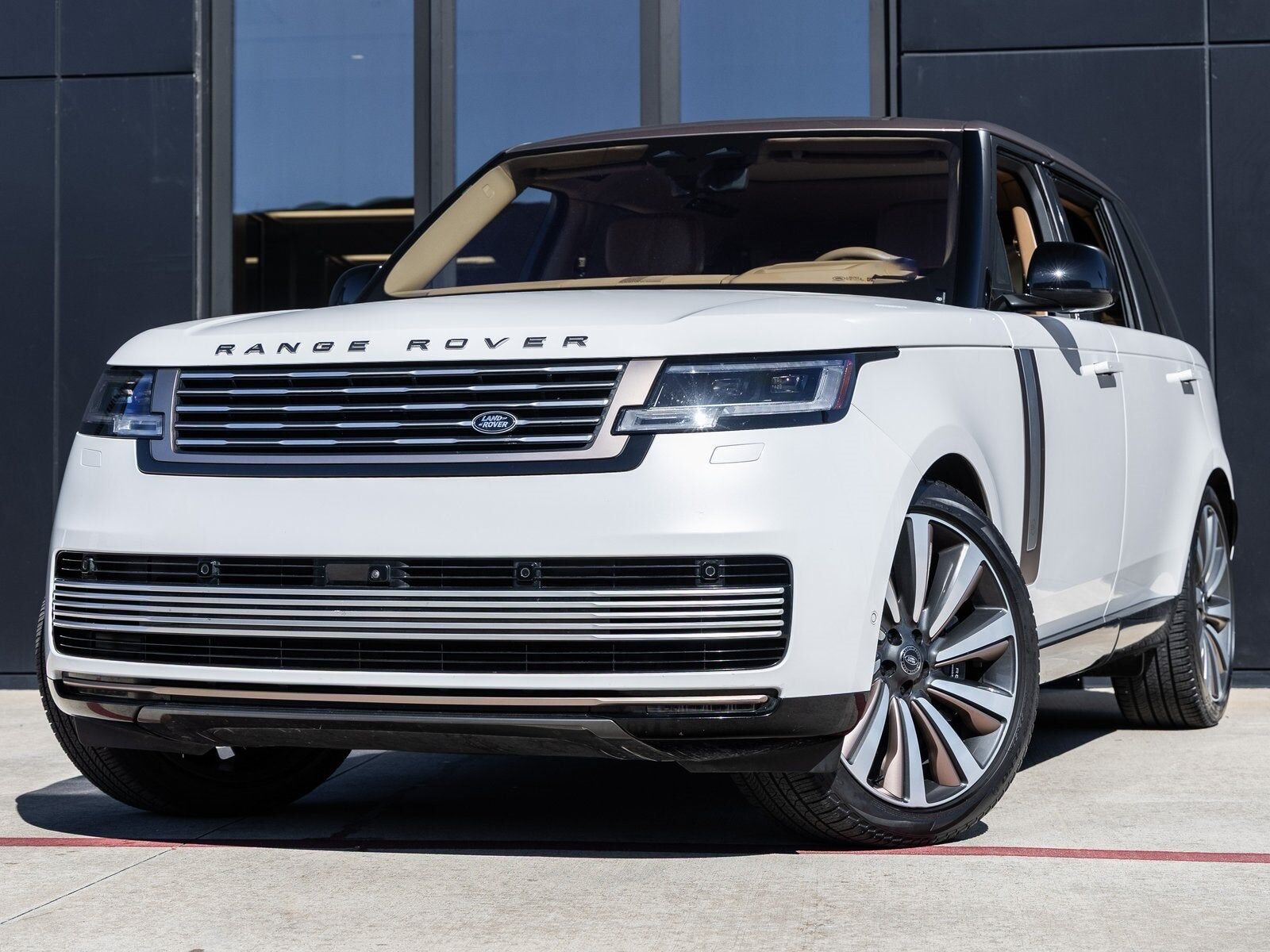2022 LAND ROVER New Range Rover
