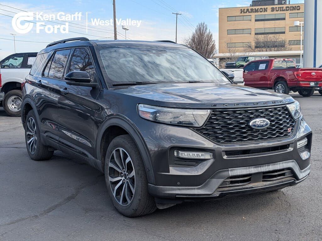 2020 FORD Explorer