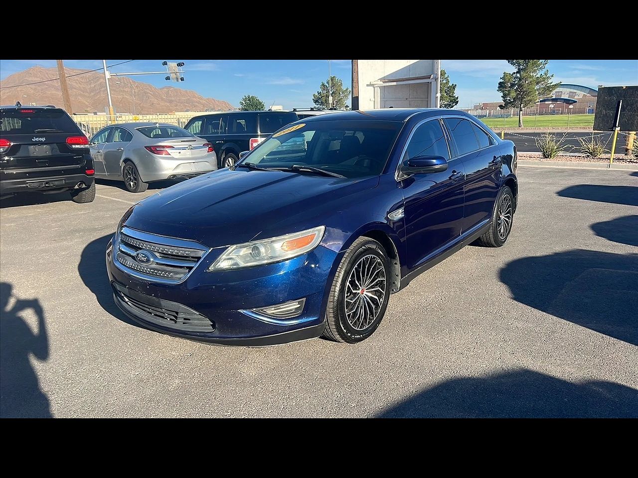 2011 FORD Taurus