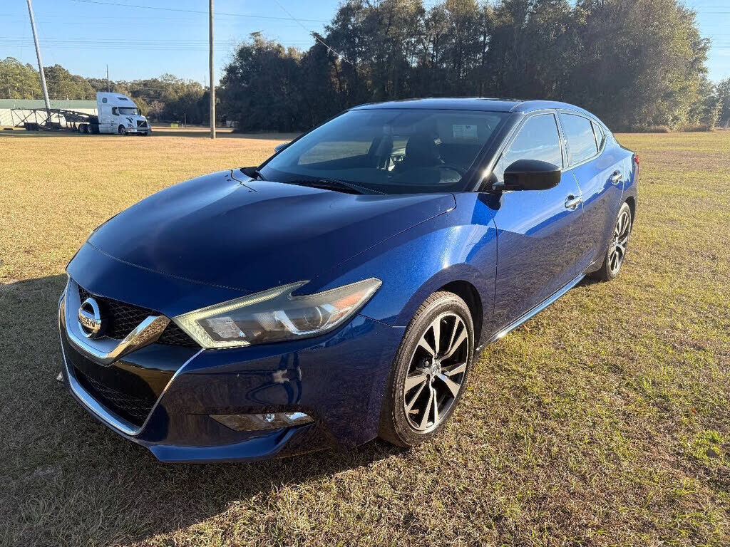 2017 NISSAN Maxima