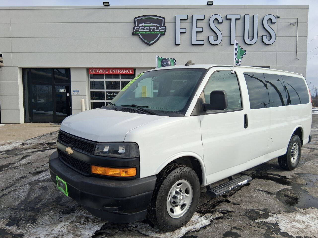 2018 CHEVROLET Express