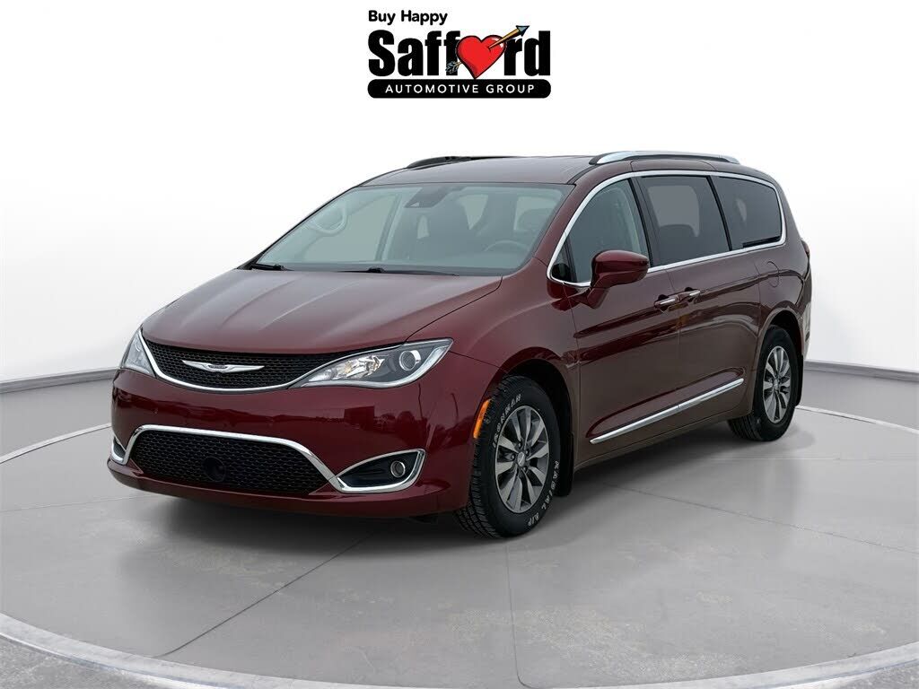 2019 CHRYSLER Pacifica