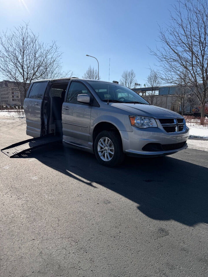 2015 DODGE Grand Caravan