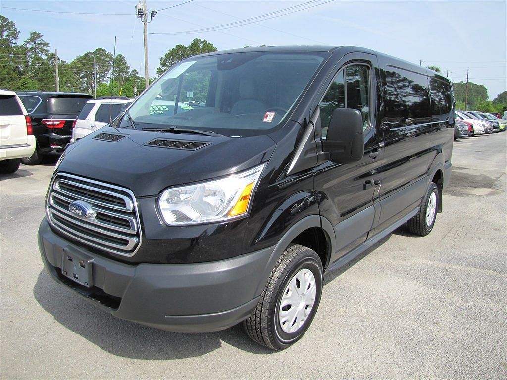 2018 FORD Transit