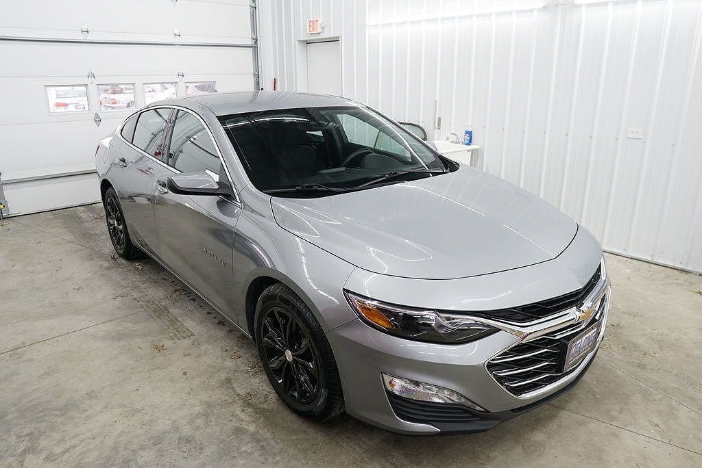 2024 CHEVROLET Malibu