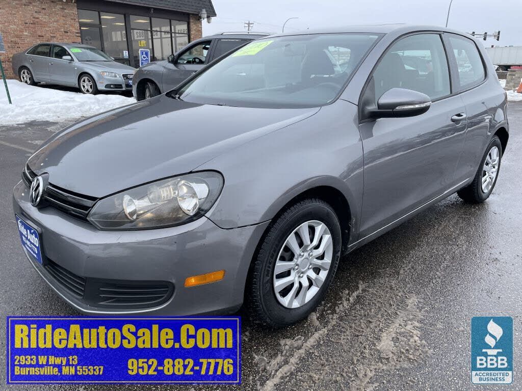 2010 VOLKSWAGEN Golf