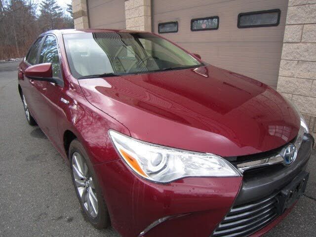 2017 TOYOTA Camry