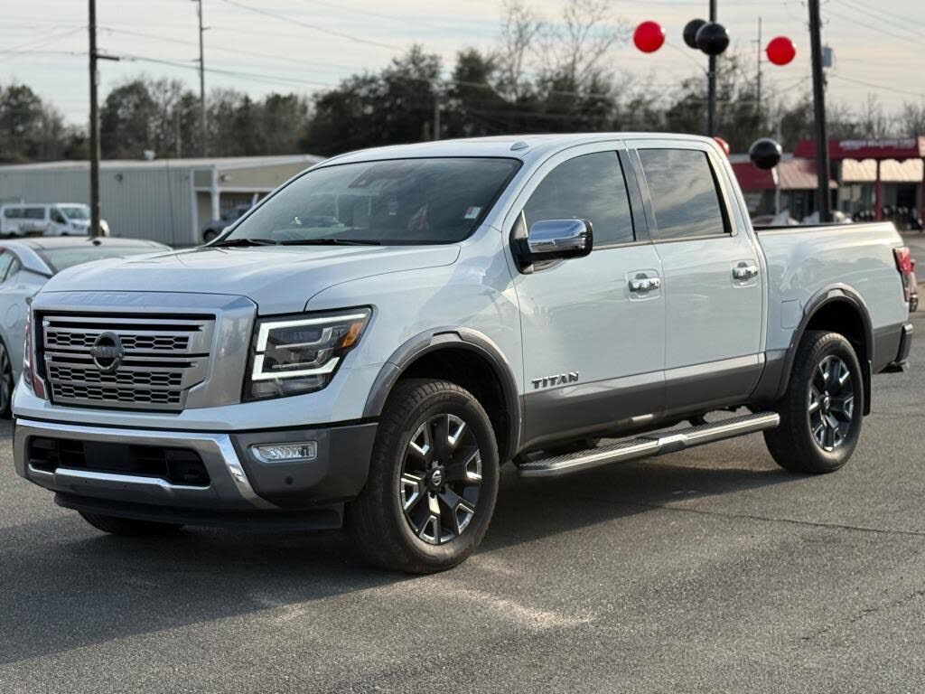2021 NISSAN Titan