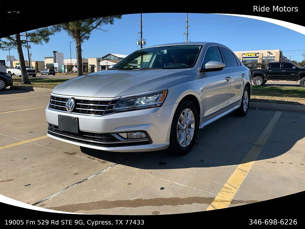 2016 VOLKSWAGEN Passat
