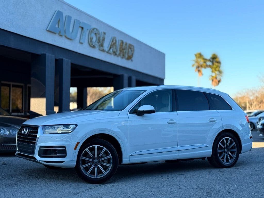 2019 AUDI Q7