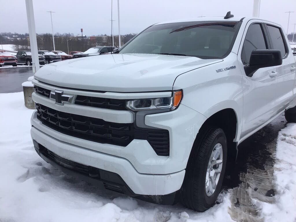 2025 CHEVROLET Silverado