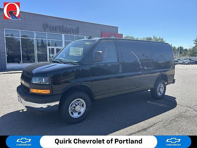 2025 CHEVROLET Express