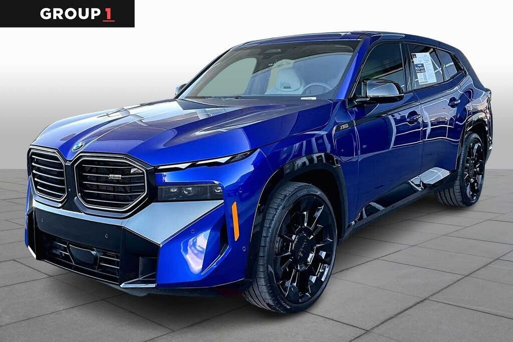 2025 BMW XM