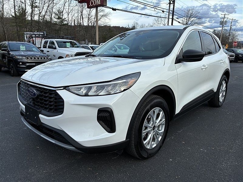 2023 FORD Escape