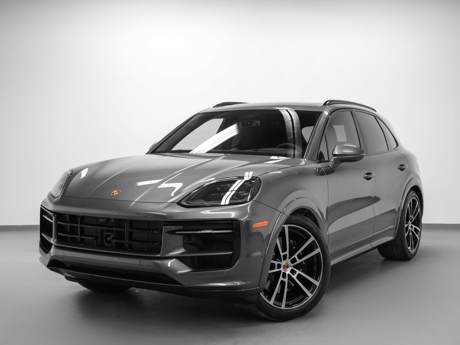2026 PORSCHE Cayenne