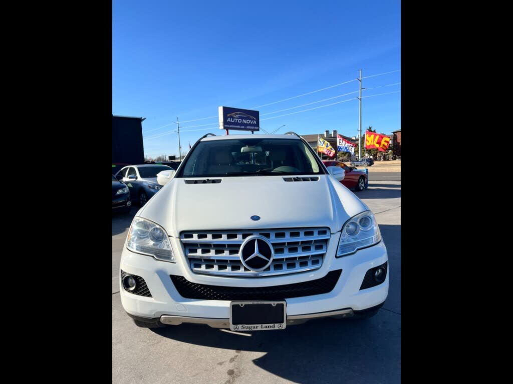 2010 MERCEDES-BENZ M-Class