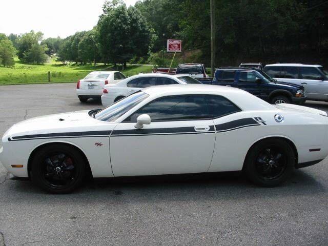 2009 DODGE Challenger