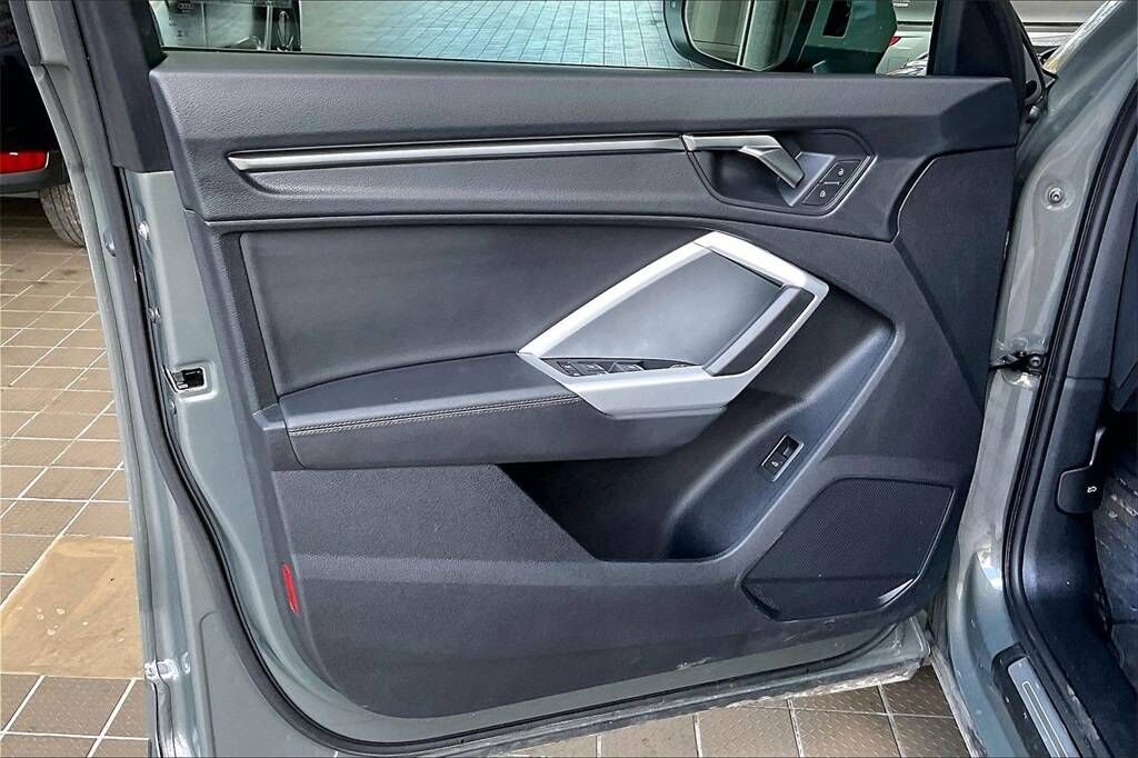 2025 Audi Q3