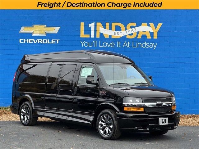 2025 CHEVROLET Express