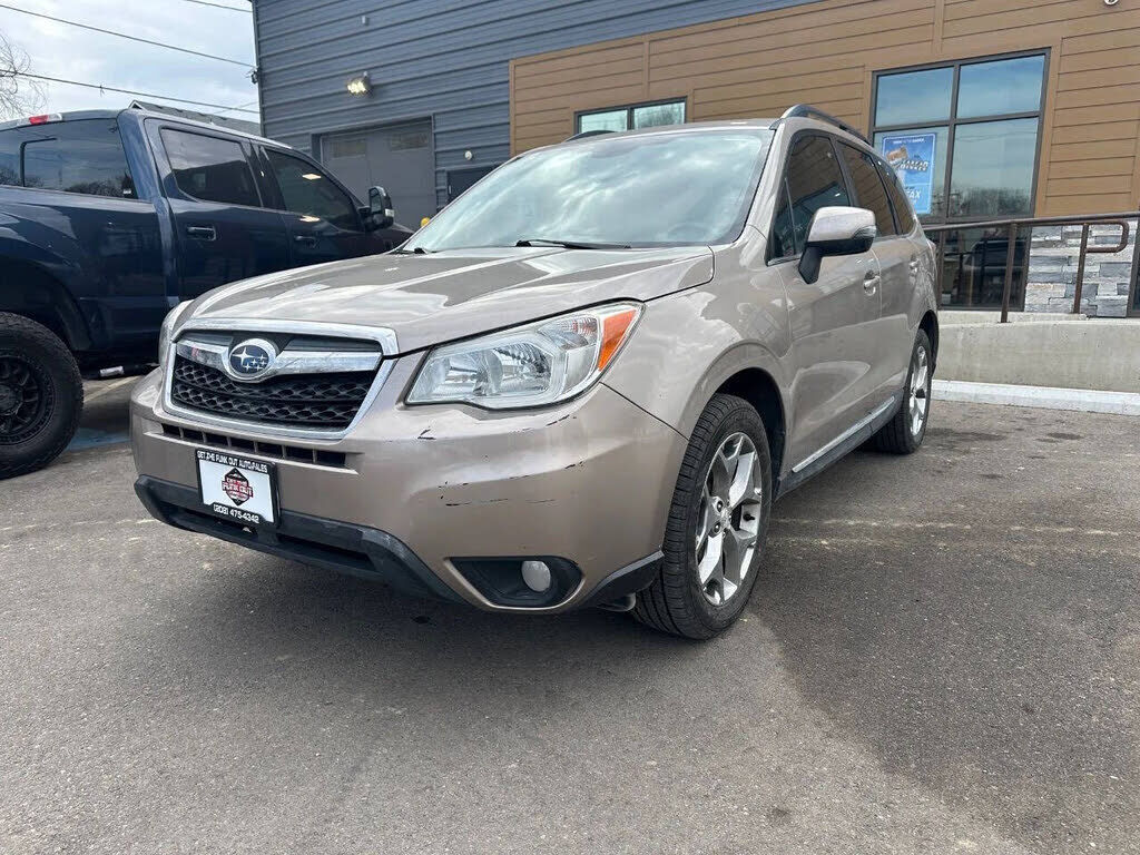 2015 SUBARU Forester