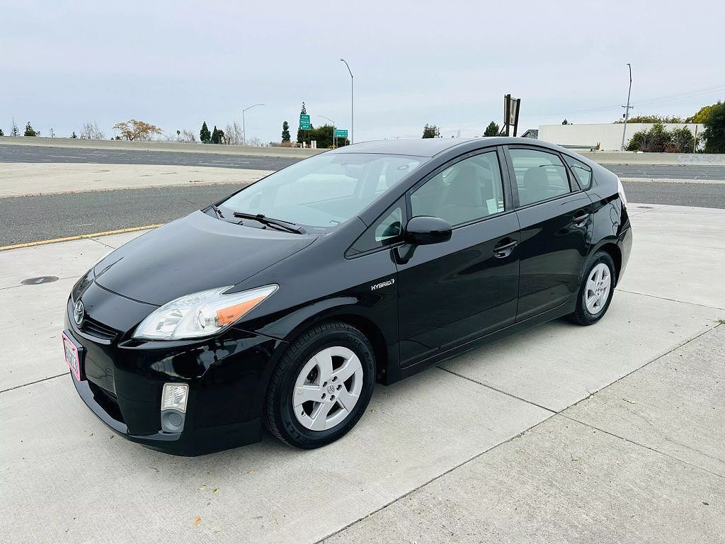 2011 TOYOTA PRIUS