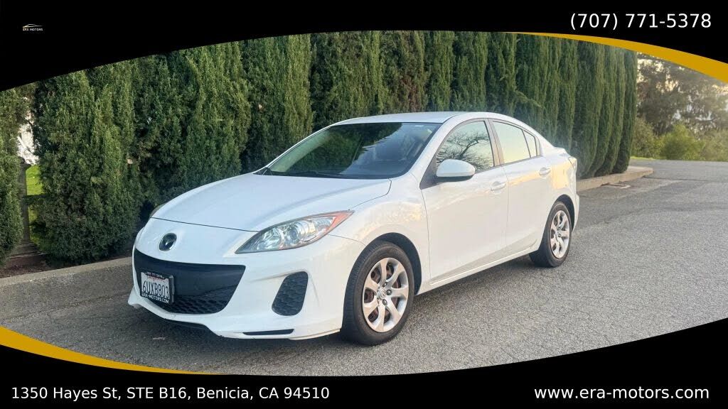 2012 MAZDA Mazda3