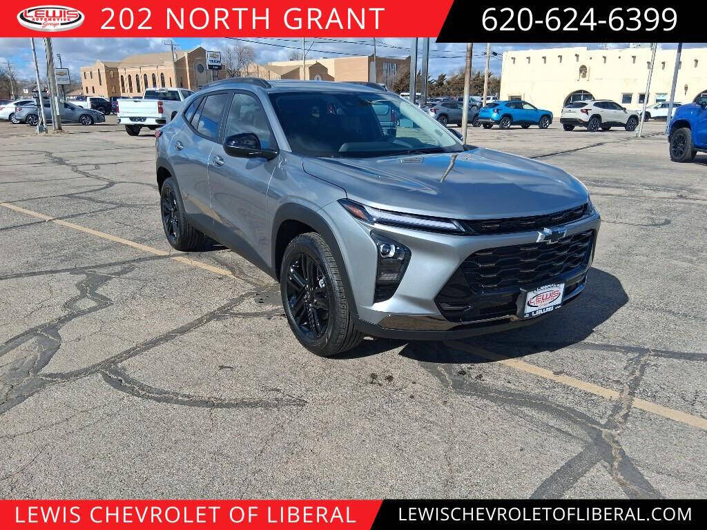 2026 CHEVROLET Trax