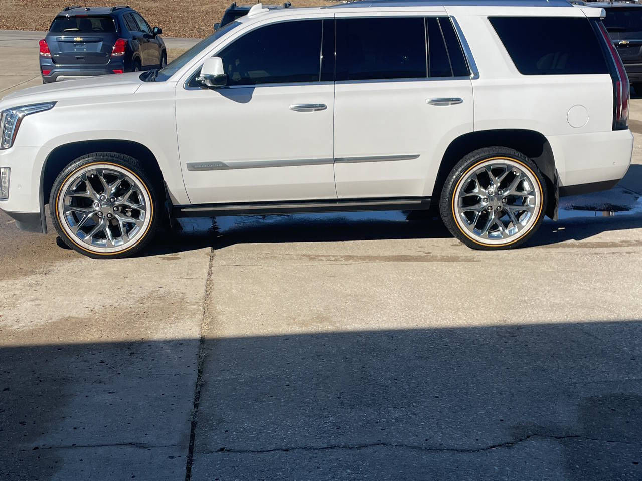 2019 CADILLAC Escalade