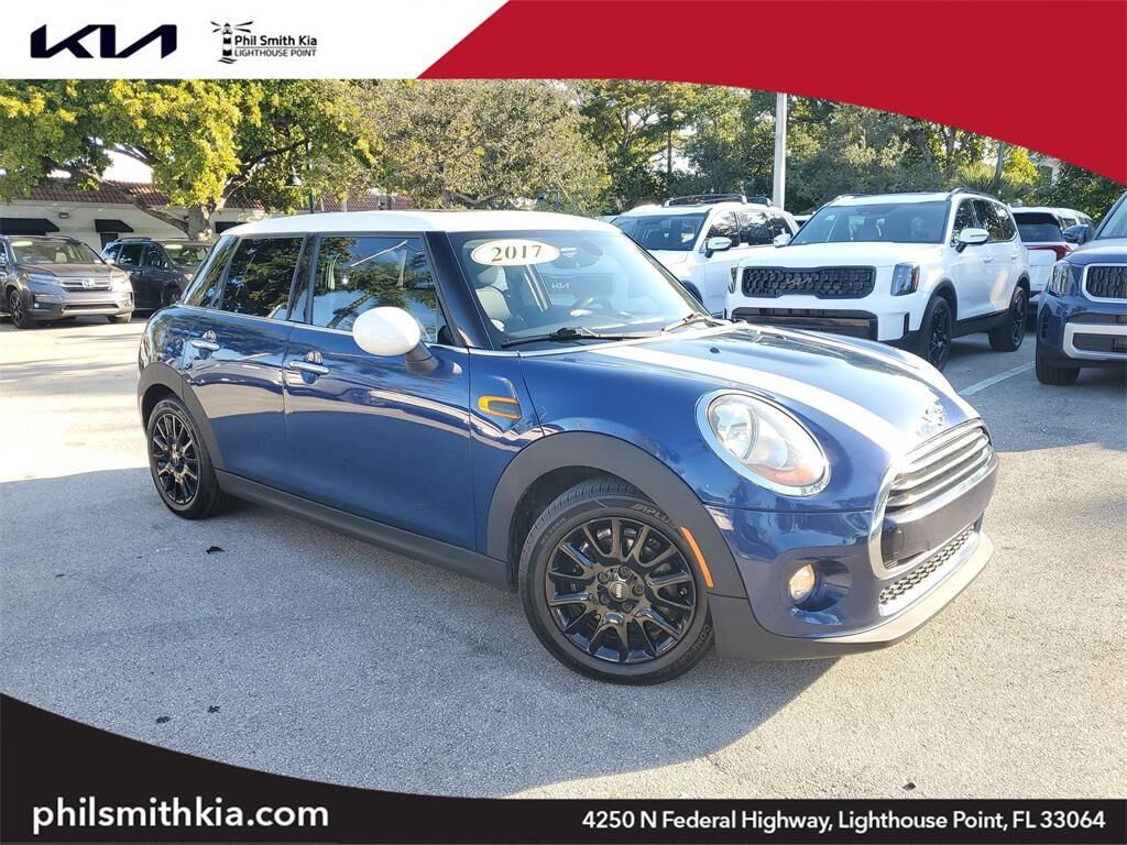 2017 MINI Cooper