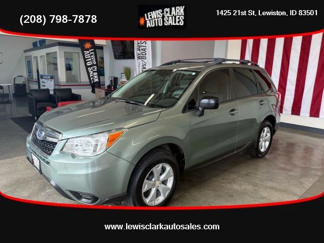 2016 SUBARU Forester