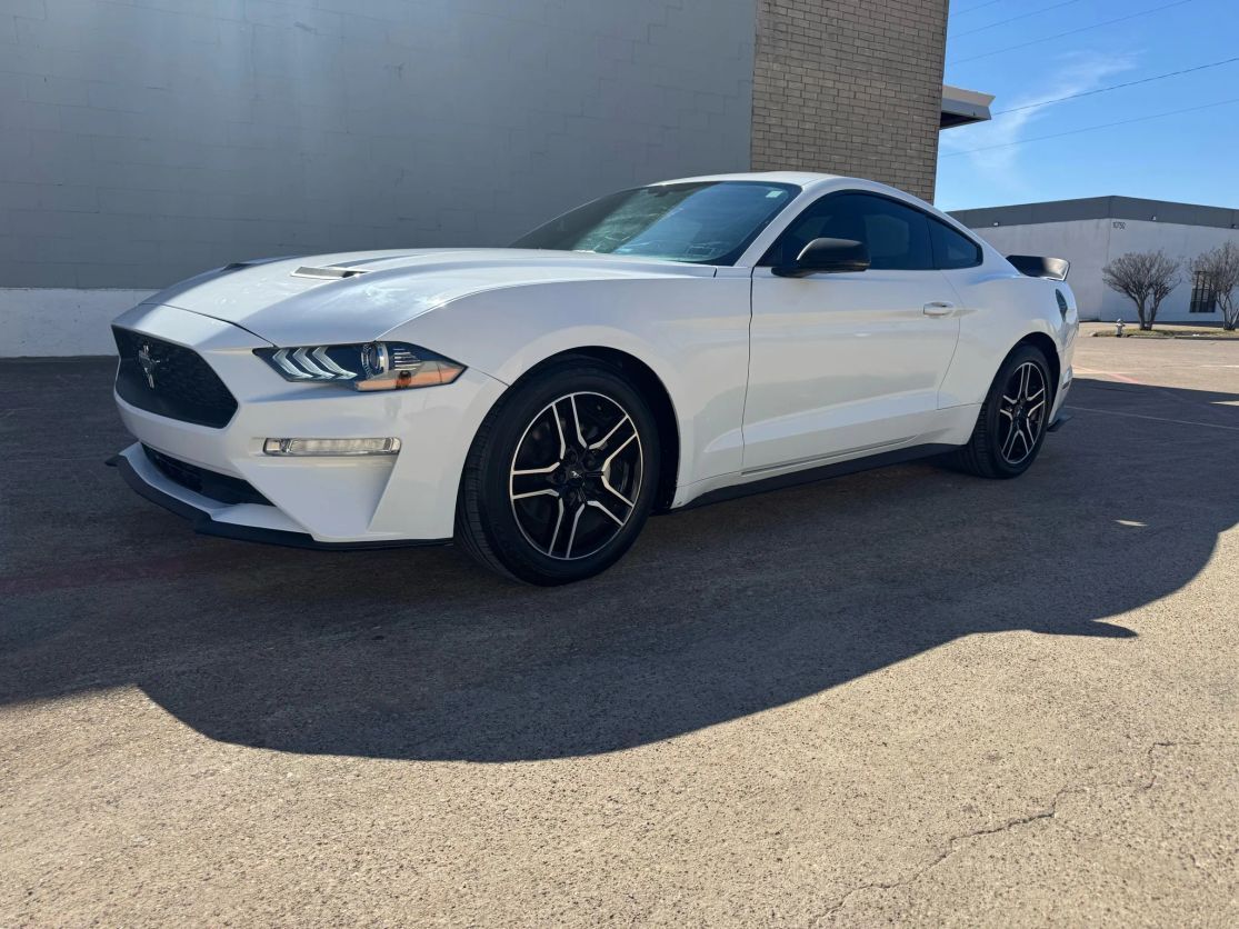 2018 FORD Mustang