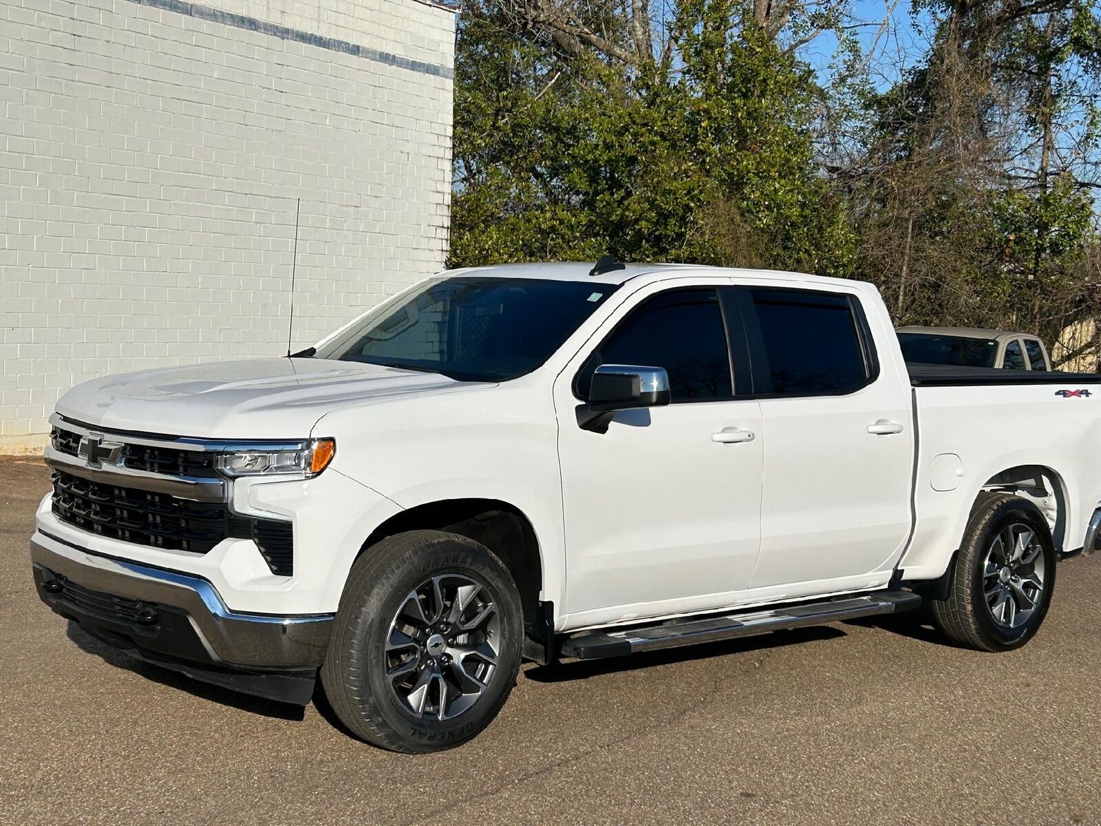 2023 CHEVROLET Silverado
