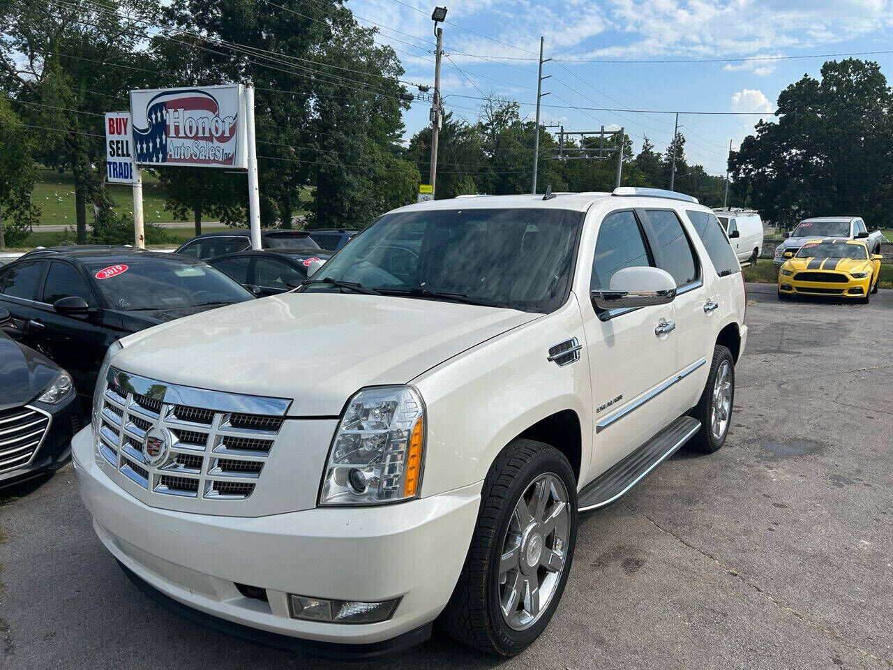 2011 CADILLAC Escalade