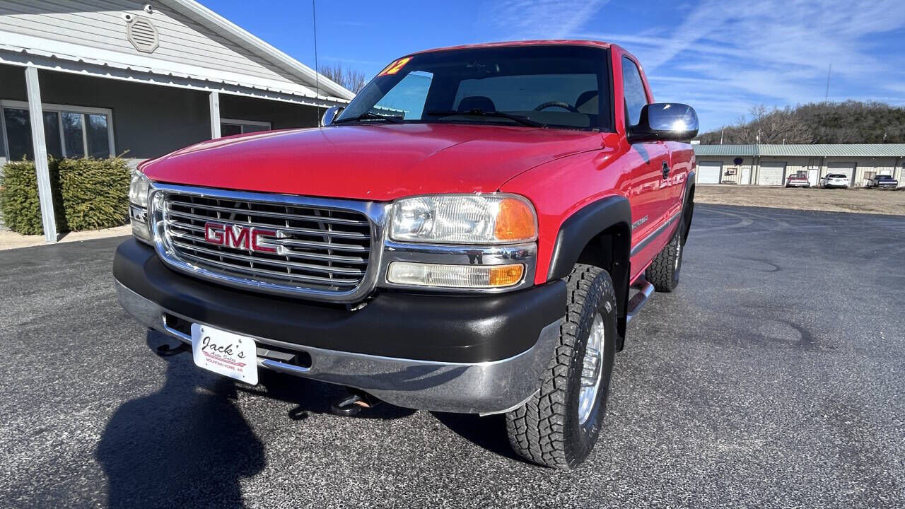 2002 GMC Sierra