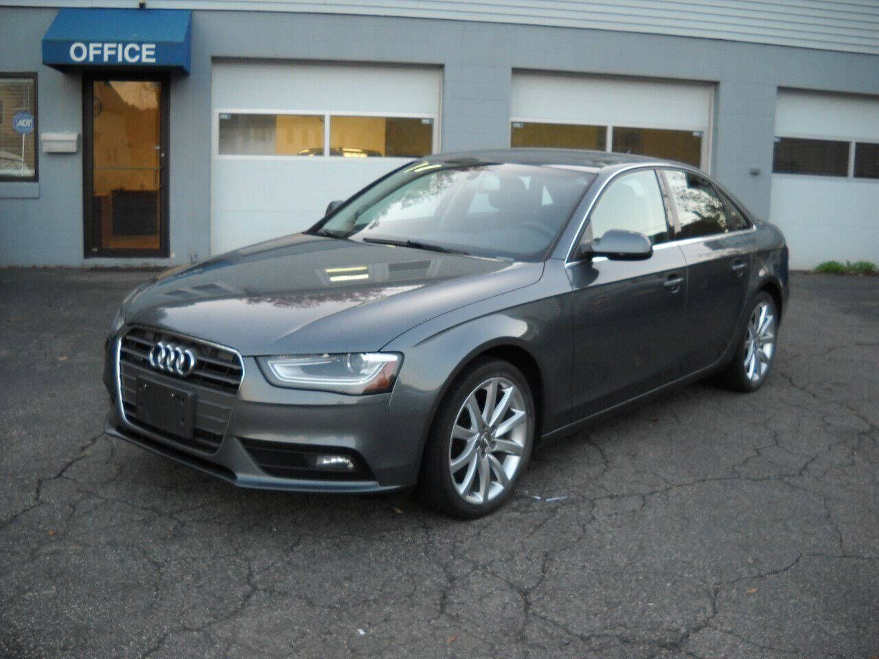 2013 AUDI A4