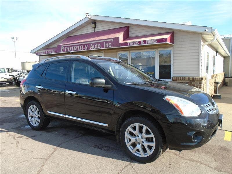 2013 NISSAN Rogue
