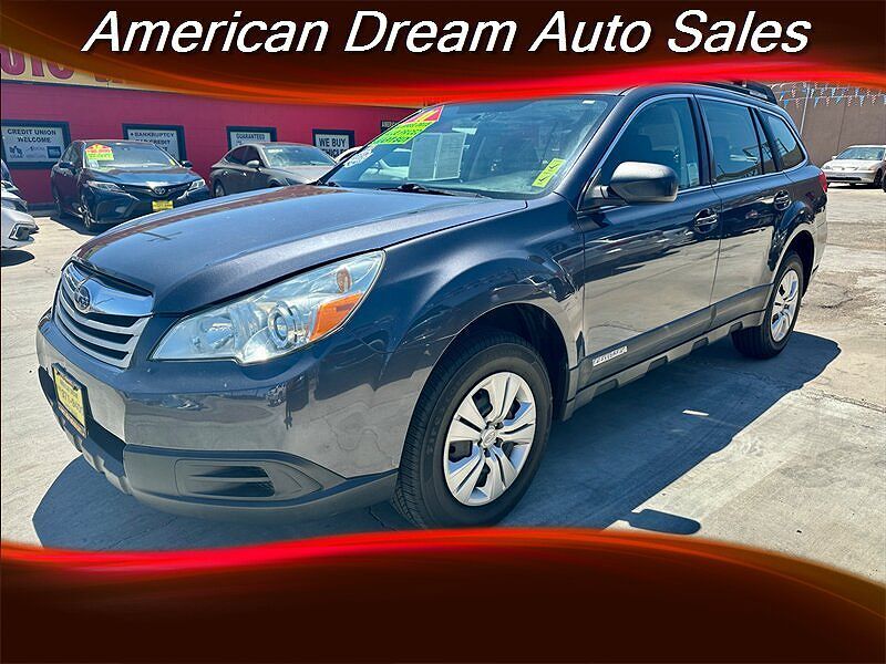 2011 SUBARU Outback