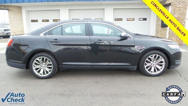 2013 FORD Taurus
