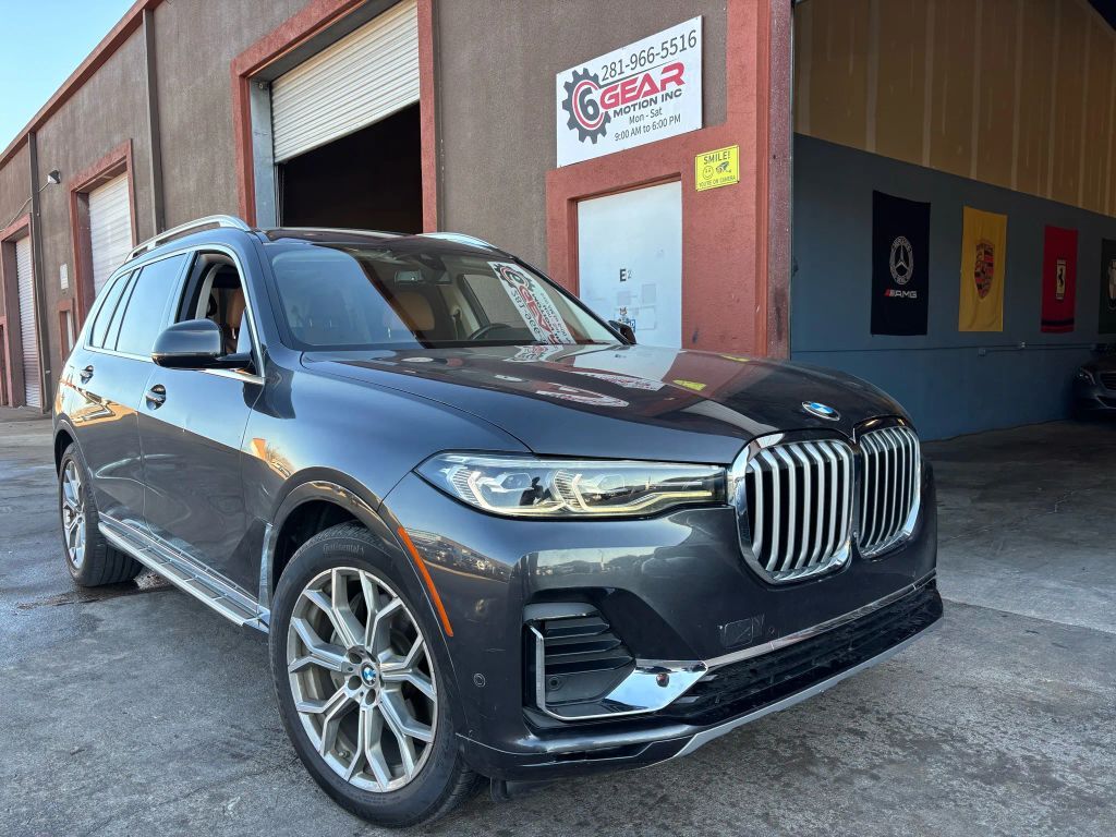 2019 BMW X7