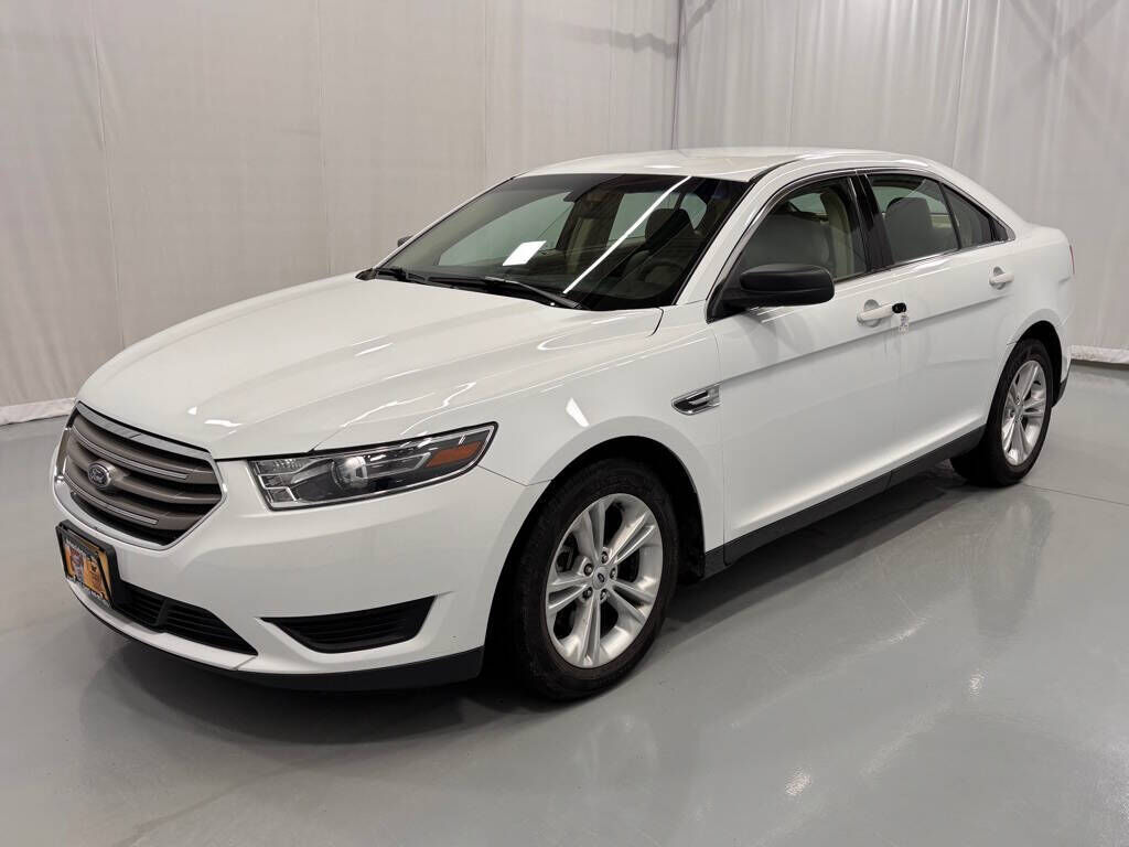 2018 FORD Taurus
